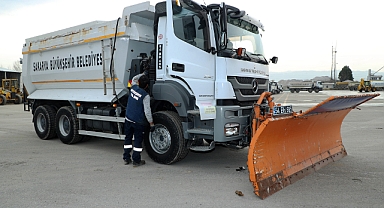 Büyükşehir araçları yağış öncesi hazır hale getiriyor 