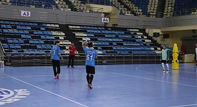 Büyükşehir hentbolda hedef iki kupayı da kazanmak 