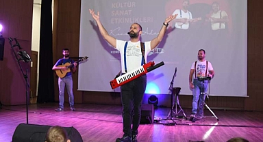 Karasu Belediyesi, Konser Adam'la Unutulmaz Bir Çocuk Etkinliği Gerçekleştirdi.