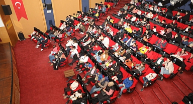 Karne heyecanı yaşayan minikler film gösteriminde buluştu 