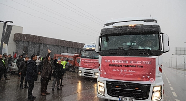 27 GÖNÜLLÜ OPERATÖR VE İŞ MAKİNALARI DEPREM BÖLGESİNE GİDİYOR 