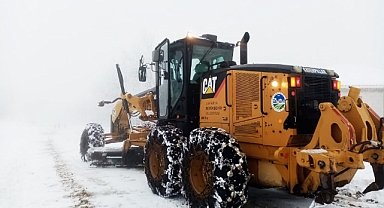 Büyükşehir karla mücadele mesaisinde: Son durum paylaşıldı 