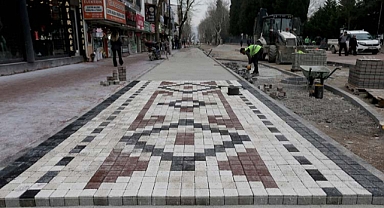 Şehrin sembolü Çark Caddesi’ne yepyeni bir yüz 