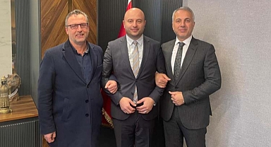 “1 OY CUMHURBAŞKANIMIZA 1 OY MHP’YE” 