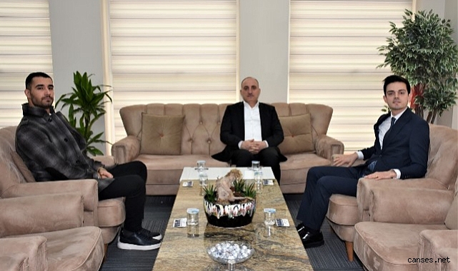 Aday Adayı Av. Oktay’dan, Büyükşehir ve İlçe Belediyelerine ziyaret