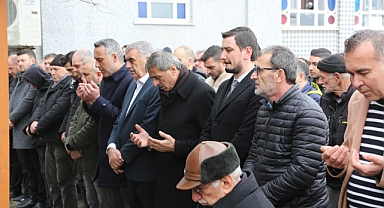 Hüseyin Bayraktar Son Yolculuğuna Uğurlandı 