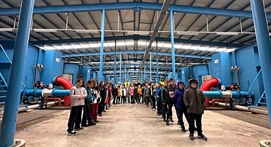 Öğrenciler Büyükşehir Belediyesi ile bilinçlenmeye devam ediyor 