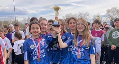 Sapanca’lı Öğrencilerden Oryantiring Başarısı 