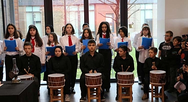 SGM’de duygu dolu gösteri “Bir nesil onların destanıyla büyüyor” 