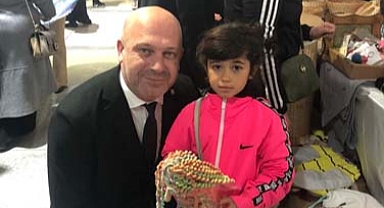 Toplu Gayret Vatan Ayakta Tutar Diyen Sakarya'nın Güçlü Kadınlarına Başkan Gürsoy'dan destek 