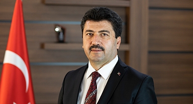 Rektör Sarıbıyık’tan 23 Nisan mesajı 