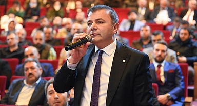 Sakarya Ticaret Borsası Başkanı Mustafa Genç Tarım Sektörü toplantısında sorunları dile getirdi.