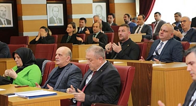 Serdivan Belediyesi Nisan Ayı Olağan Meclisi Toplandı 