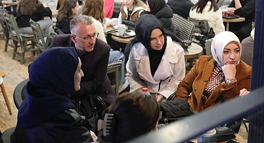 Yarınlara Gençlerimizle Yürüyoruz 