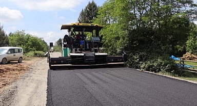 Büyükşehir Kaynarca’da asfalt yenileme çalışmalarına başladı 