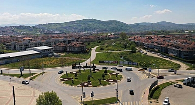  Büyükşehir Serdivan’da yeni duble yol ile ulaşıma alternatif getiriyor 