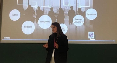 Sakarya Üniversitesinin İyi Uygulama Örnekleri Almanya’da Anlatıldı 