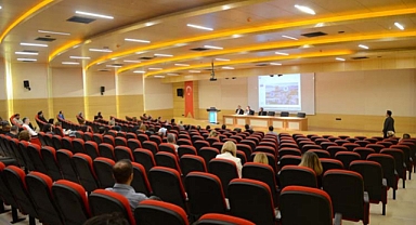 SAÜ'lü Araştırmacılara Uluslararası Hibe Programları Hakkında Bilgi Verildi 