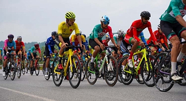 Tour Of Sakarya 3’üncü gününde fırtına gibi esti Dünyanın gözü kulağı Sakarya’da 