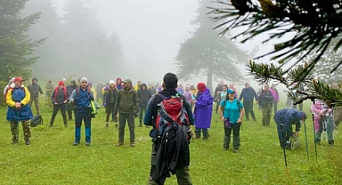 Doğa tutkunları Karagöl ve Acelle'de tabiatın mucizeleriyle buluştu 