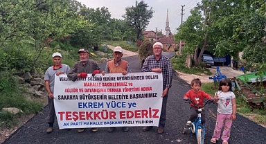 Ekrem Yüce’ye Pankartlı Teşekkür 