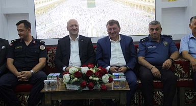 FERİZLİ’DE PROTOKOL VE HALK BAYRAMLAŞMASI GERÇEKLEŞTİRİLDİ 