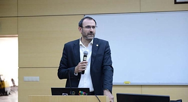 Liseli Öğrencilere Değişim ve Seyahat Programları Tanıtıldı 