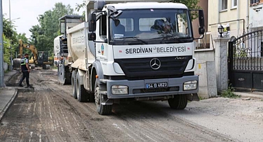 Serdivan’da Asfalt Yenileme Çalışmaları Hız Kesmiyor 