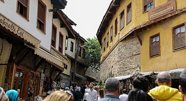 SUBÜ personelleri Bursa’yı gezdi 