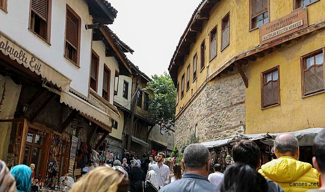 SUBÜ personelleri Bursa’yı gezdi