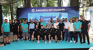 Büyükşehir Avrupa ve Süper Lig’de fırtına gibi esecek: “Şampiyon geliyor” 