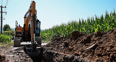 Büyükşehir’den Akyazı’nın güçlü altyapı ağına bin 500 metrelik kanalizasyon hattı 