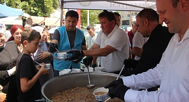 Ferizli’de Aşure Bereketi 
