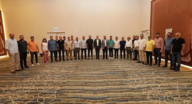 SATSO Elektrik-Elektronik ve Elektromekanik Grubu İstişare Toplantısında Üyeleri ile Bir Araya Geldi 