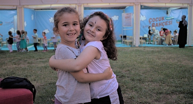 Minikler Tatilin Tadını Serdivan Çocuk Bahçesi’nde Çıkarıyor 