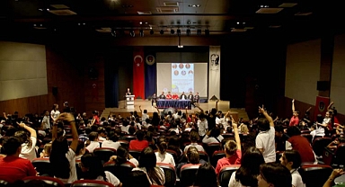 Hentbolcular minik sporseverlerin merak etiği soruları cevapladı 