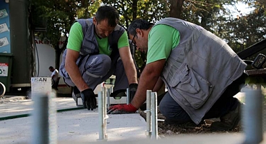 Kampüste yeni durakların montajı tamam 