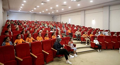 ‘Karagöz Göklerde’ binlerce öğrenciyle buluşuyor 