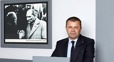 Mustafa Genç “Türkiye’nin Birinci 500 Büyük Sanayi Kuruluşu 2022” araştırmasında Sakaryalı firmaları kutladı.