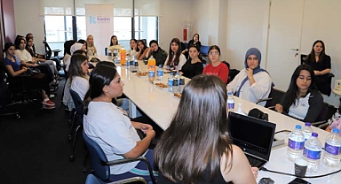 SEDAŞ’ın Next projesinde öğrenciler elektrik perakende şirketini ziyaret etti 