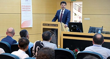 SUBÜ’deki sempozyumda tarih eğitimi konuşuldu 