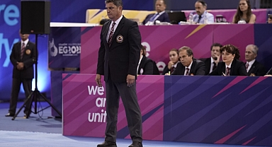 Uğur Kobaş Bu sefer Fransa’da şef hakem. 