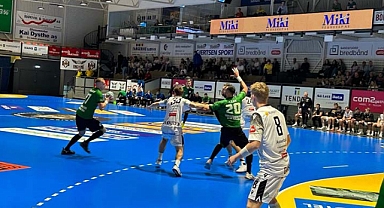 Büyükşehir hentbol Avrupa’dan mağlup dönüyor; rövanş 22 Ekim’de Sakarya’da 