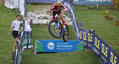 Cumhuriyetin 100. yılında dünyanın gözü Sakarya'daydı 