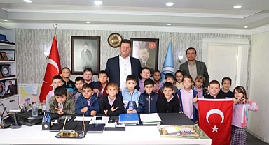 ‘Tüm gayretimiz çocuklarımıza güzel bir gelecek için’ 