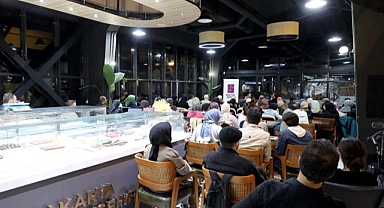 Kasım kültür sanat etkinlikleri söyleşiyle devam etti 