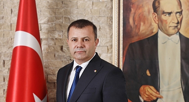 Mustafa Genç 24 Kasım Öğretmenler Gününü kutladı 