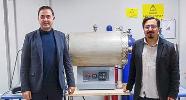 SUBÜ öğretim üyelerine seçkin araştırmacı ödülü 