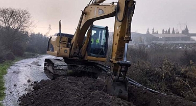 25 yıllık içme suyu hattı Büyükşehir Belediyesi’nin çalışmaları ile yenileniyor 