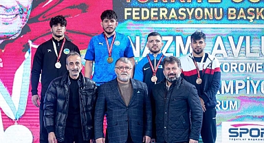 Büyükşehir güreşçileri Türkiye Şampiyonası’nda mindere çıktı 